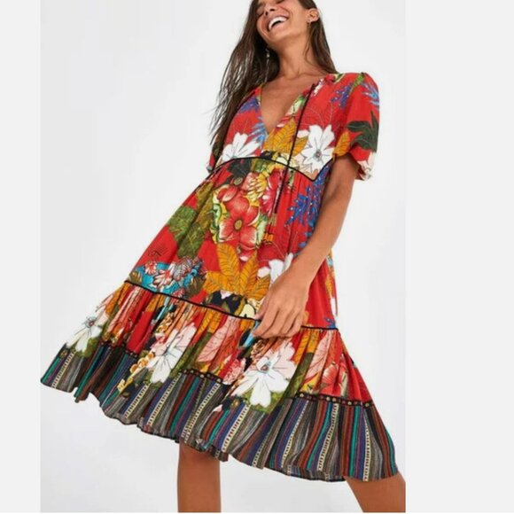 FARM Rio Dresses & Skirts - Farm Rio Dress Bordado Flores Dress